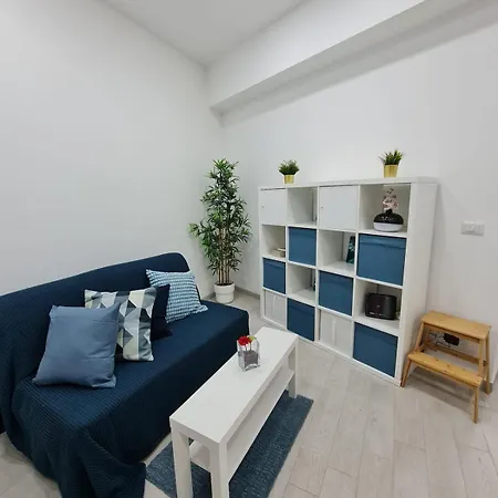 Fly Zone Capodichino Неаполь